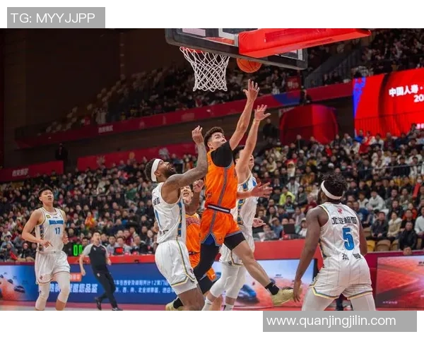 上海篮球队在冠军赛中的个人能力表现分析与总结